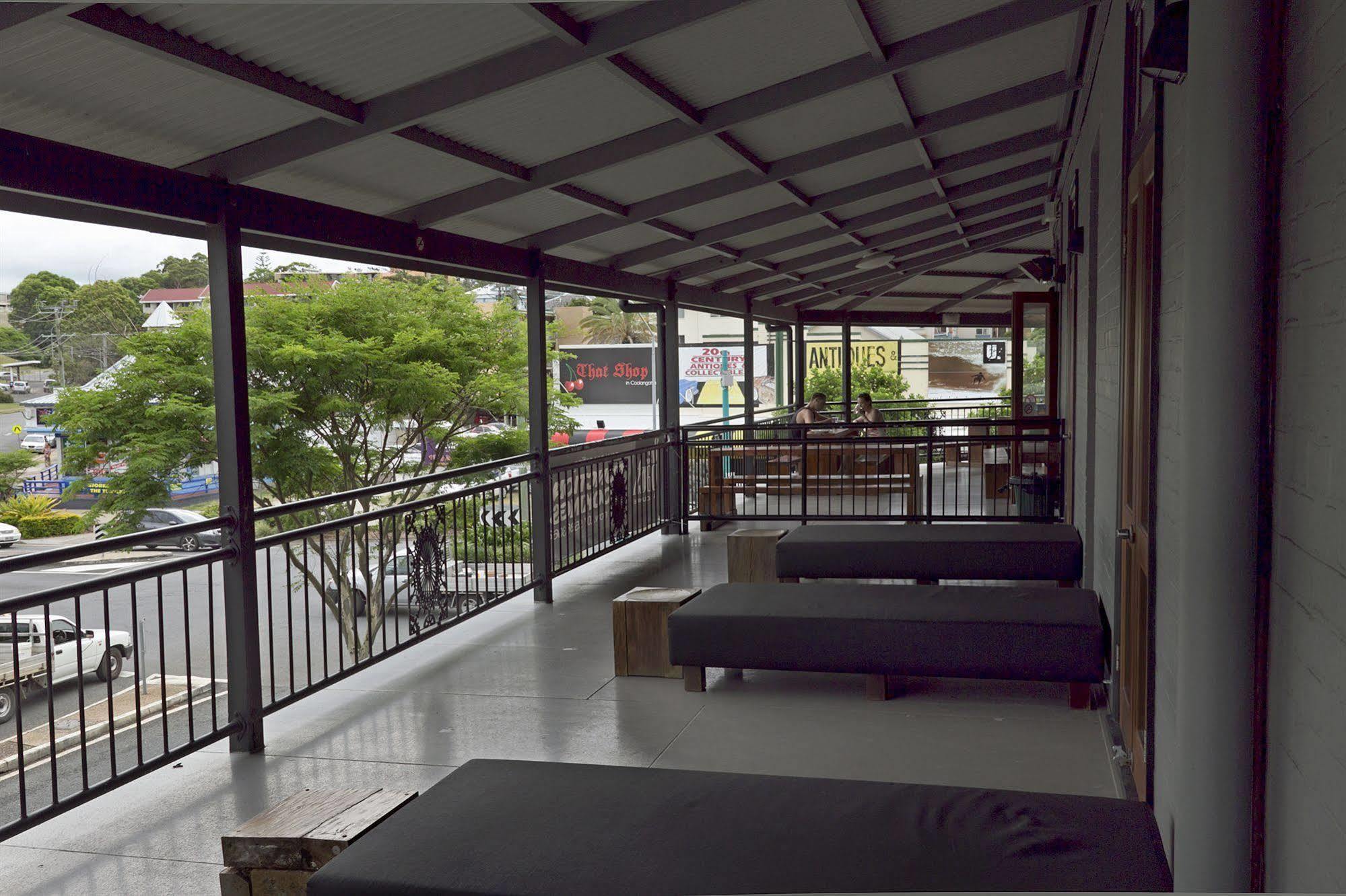 คูลังกัตตา แซนด์ โฮเต็ล Hostel Coolangatta ภายนอก รูปภาพ