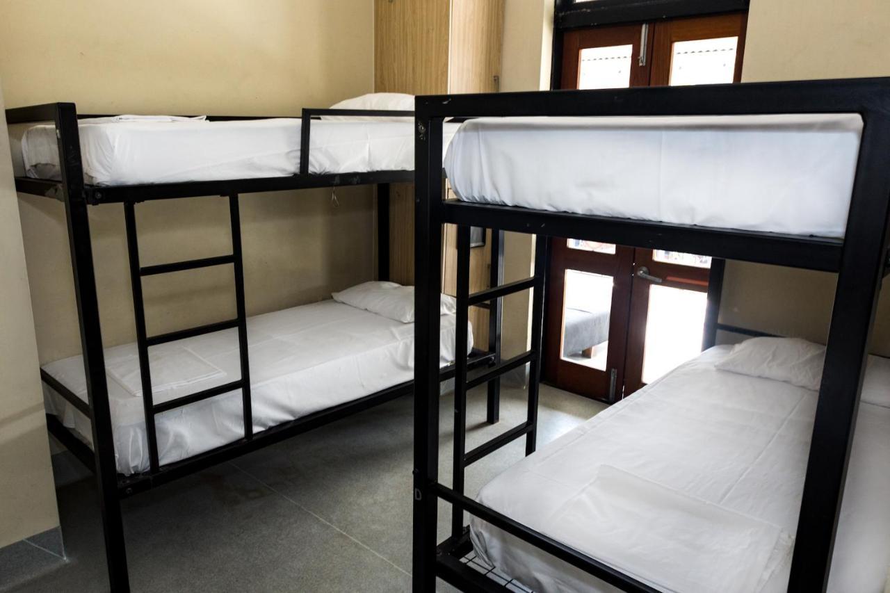 คูลังกัตตา แซนด์ โฮเต็ล Hostel Coolangatta ภายนอก รูปภาพ